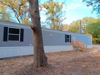 Cedar Creek Lake Home Sale Pending in Mabank Texas