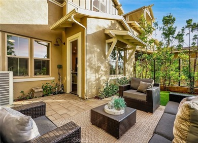 Stunning model perfect home, prized end lot location at the end - photo 12