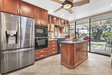 Most uniquely remodeled and decorated condo in the famous - photo 13