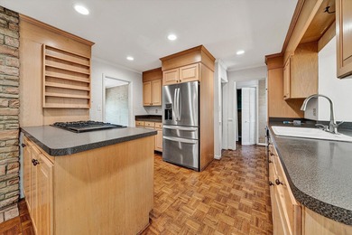 Located in the beautiful South Roanoke area listed at a very - photo 13
