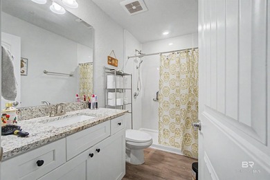 This brick home welcomes you with a thoughtful split floor plan - photo 14
