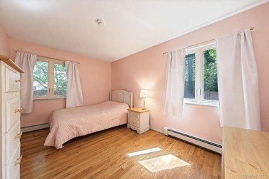 Welcome to this beautifully updated 3-bedroom, 2-full-bath ranch - photo 15