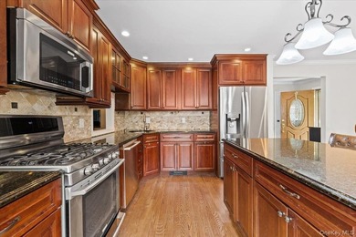 Welcome to Miller Place! This spacious 4-bedroom colonial offers - photo 9