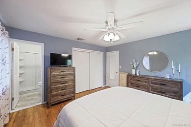 Welcome to this beautifully updated 3-bedroom, 2-full-bath ranch - photo 20