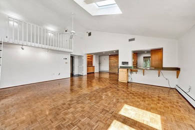 Located in the beautiful South Roanoke area listed at a very - photo 21