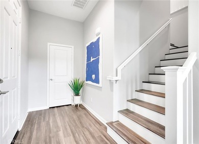 Stunning model perfect home, prized end lot location at the end - photo 21