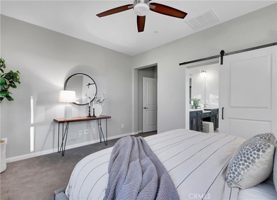 Stunning model perfect home, prized end lot location at the end - photo 25