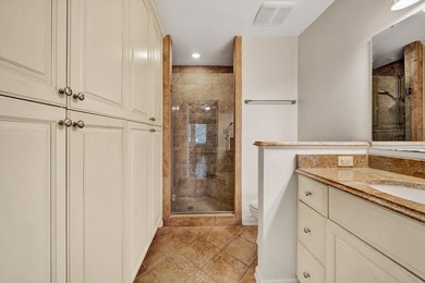 Located in the beautiful South Roanoke area listed at a very - photo 27