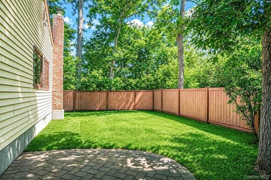 Welcome to this beautifully updated 3-bedroom, 2-full-bath ranch - photo 31