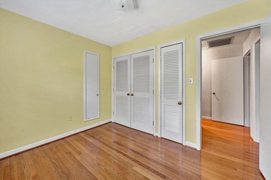 Located in the beautiful South Roanoke area listed at a very - photo 34