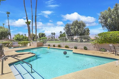 Most uniquely remodeled and decorated condo in the famous - photo 40