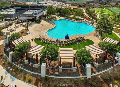 Stunning model perfect home, prized end lot location at the end - photo 45