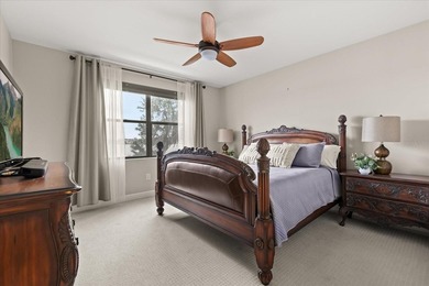 FULLY FURNISHED and Gorgeous! Just bring a Toothbrush, Move in - photo 11