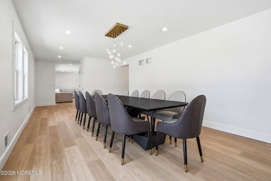 Welcome to this beautifully renovated and spacious resort style - photo 11
