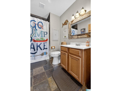 Welcome to The Nest. This Oasis is fully remodeled with hardwood - photo 27