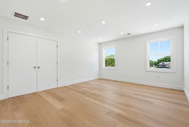Welcome to this beautifully renovated and spacious resort style - photo 30