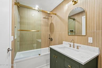 Welcome to this beautifully renovated and spacious resort style - photo 33