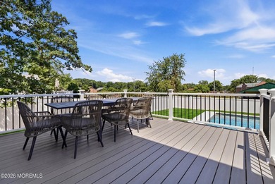 Welcome to this beautifully renovated and spacious resort style - photo 48