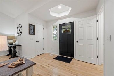 Welcome to 5 Dunvegan Lane in Bella Vista, a beautifully updated - photo 5