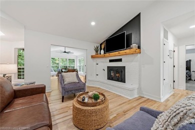 Welcome to 5 Dunvegan Lane in Bella Vista, a beautifully updated - photo 7