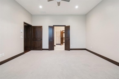 PRICED REDUCED!!! ALL ADA COMPLIANT!!! Beautiful home in Twin