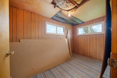 Spacious 2 story 5 bedroom home on .33 acres. Featuring 2 - photo 20