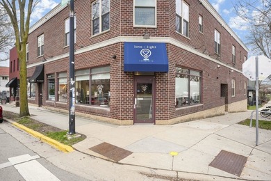 Priced $25,000 below the 2025 appraised value! Stylish 1 BR - photo 25