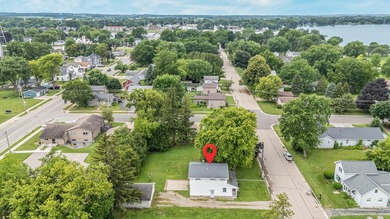 Spacious 2 story 5 bedroom home on .33 acres. Featuring 2 - photo 36