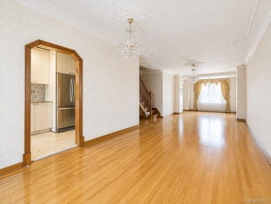 Beautiful brick single-family home in the heart of Forest Hills - photo 1