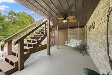 NEW PRICE - MOTIVATED SELLERS - Welcome Home to this stunning - photo 12