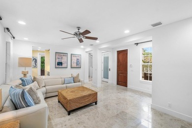 Incredible beach area opportunity! Private, 4-bedroom single - photo 12