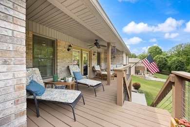 NEW PRICE - MOTIVATED SELLERS - Welcome Home to this stunning - photo 15