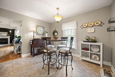 NEW PRICE - MOTIVATED SELLERS - Welcome Home to this stunning - photo 21