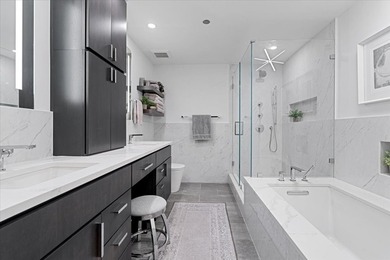 Much coveted rarely available *05* tier with 26' curved wall of - photo 21