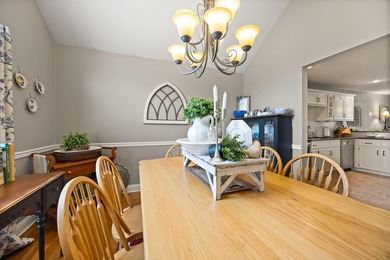 NEW PRICE - MOTIVATED SELLERS - Welcome Home to this stunning - photo 26