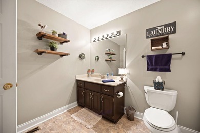 NEW PRICE - MOTIVATED SELLERS - Welcome Home to this stunning - photo 30