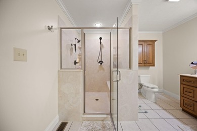 NEW PRICE - MOTIVATED SELLERS - Welcome Home to this stunning - photo 38