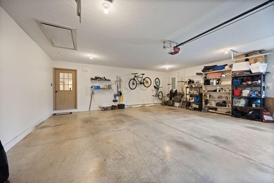 NEW PRICE - MOTIVATED SELLERS - Welcome Home to this stunning - photo 41