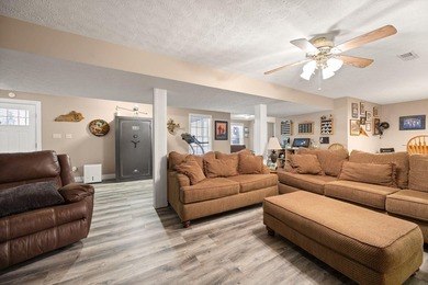 NEW PRICE - MOTIVATED SELLERS - Welcome Home to this stunning - photo 54
