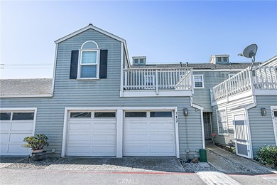 Welcome to 712 Pebble Beach Place, located in Westhampton - photo 1