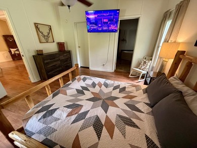 Rest and relax in this beautifully maintained 3-bedroom, 2-bath - photo 15