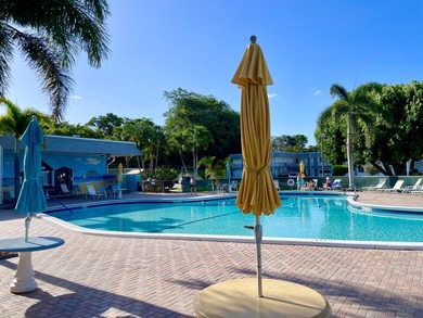 Welcome to this spacious 2 bedroom, 1-bath condo located on the - photo 17