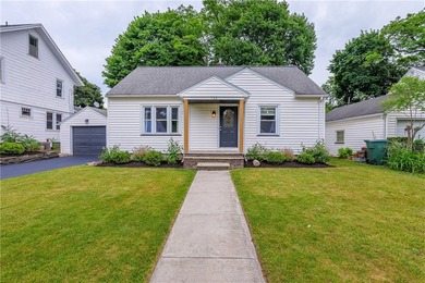 Welcome to this adorable Cape Cod nestled in the heart of North - photo 1