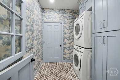 Enjoy luxury living inside and out. Positioned on an elevated - photo 21