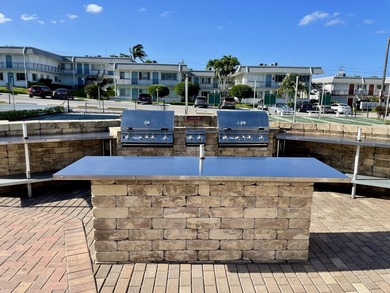 Welcome to this spacious 2 bedroom, 1-bath condo located on the - photo 22