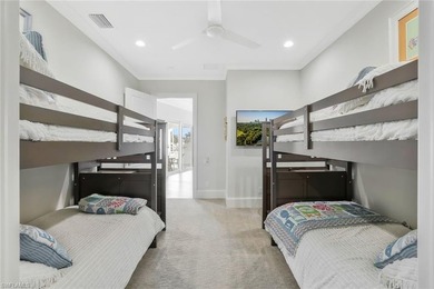This coastal-inspired estate, built by Braun Builders, offers 5 - photo 27