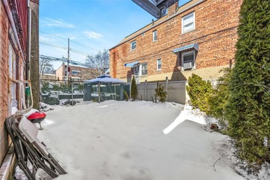 Investment opportunity in the Bronx! This legal 3-family home - photo 29