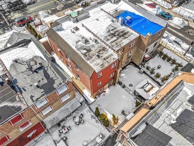 Investment opportunity in the Bronx! This legal 3-family home - photo 33