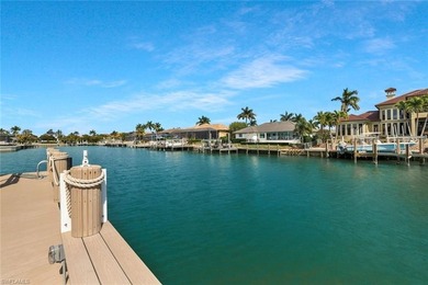 This coastal-inspired estate, built by Braun Builders, offers 5 - photo 35