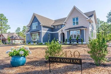 Price improvement! Now offered at $955,000. This impeccably - photo 1